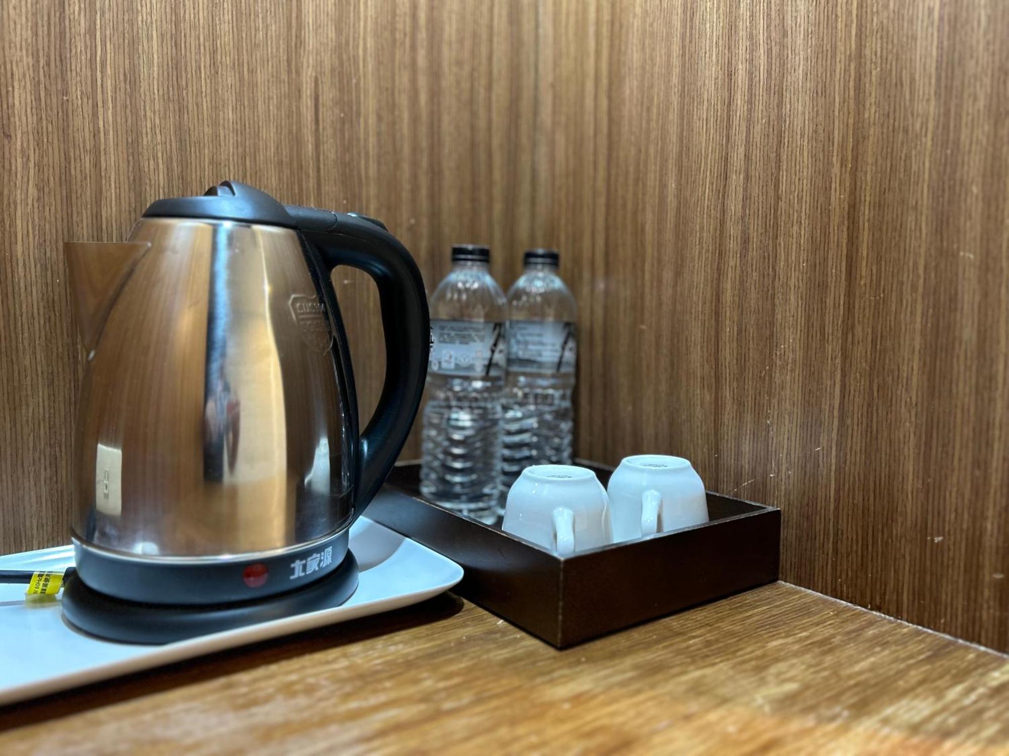 台南 兴华茂商务旅馆酒店 外观 照片